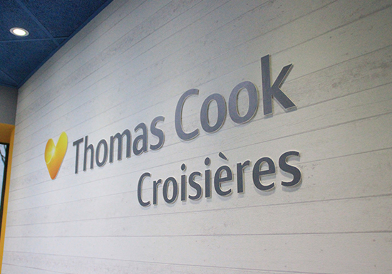 THOMAS COOK - Déploiement national & Siège Social